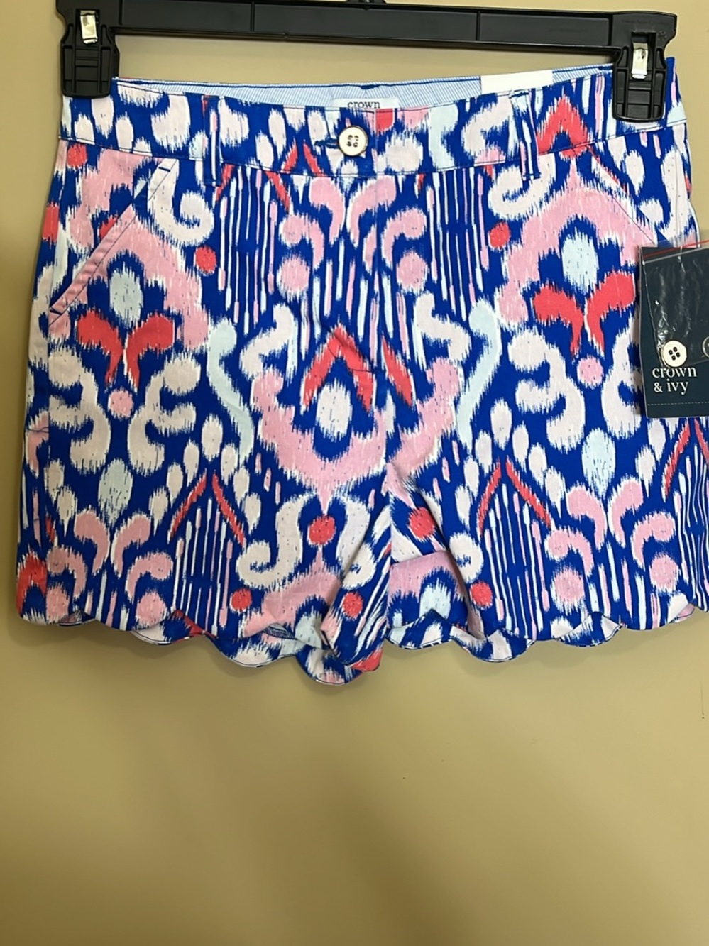 crown & ivy Blue, Pink and White Scallop-Hem Printed Skort